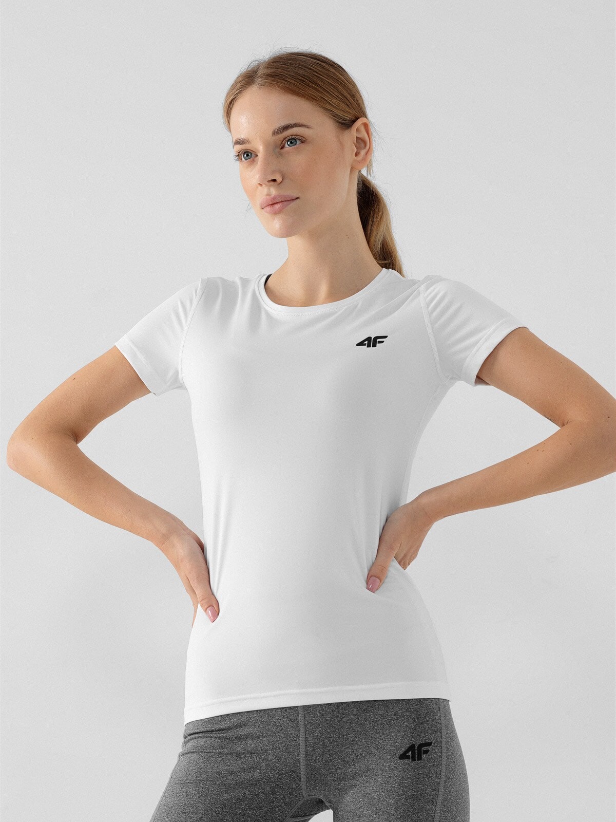 Tricou de antrenament regular cu uscare rapidă pentru femei - alb