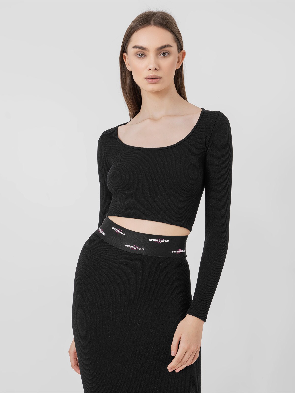 Tricou cu mânecă lungă crop top pentru femei